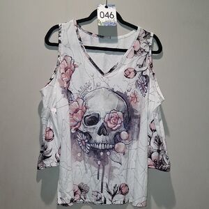 046 NWT Ladies Open Shoulder Top